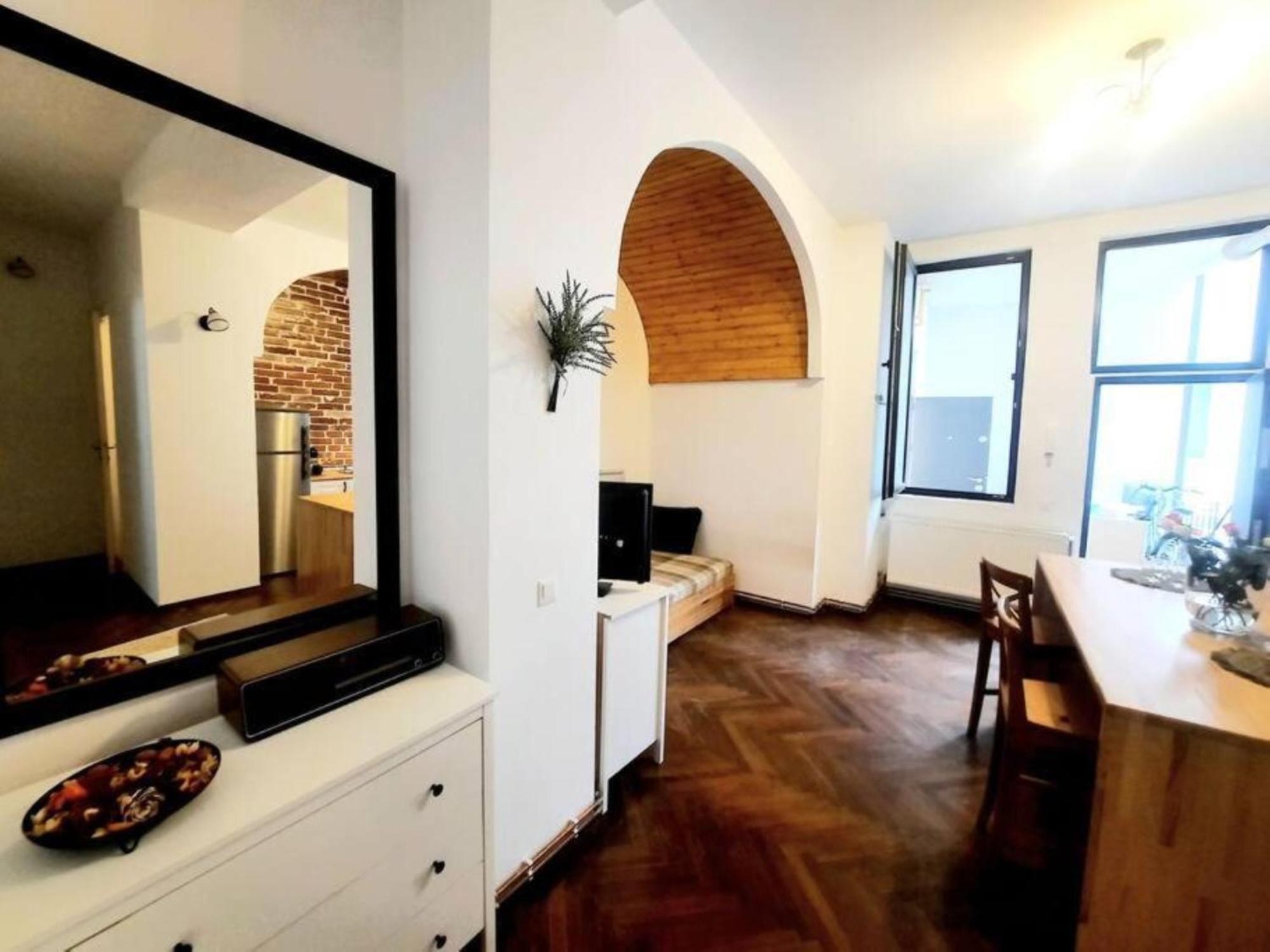 Timisoara Central 2 Bedroom Hotel Serviced Belle Vue Apart By The Park Exterior photo